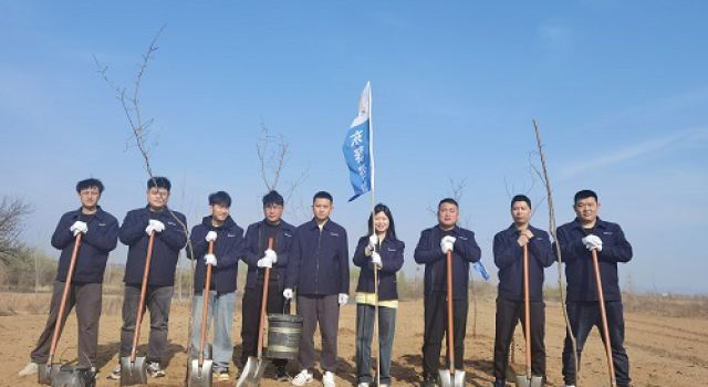 擁抱春天、播種綠色----董梁高速第一總監(jiān)辦組織開展植樹活動